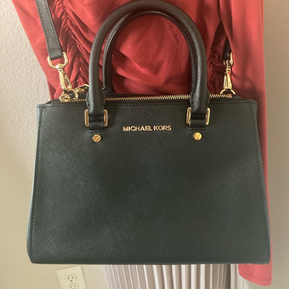 Michael Kors Crossbody Bag